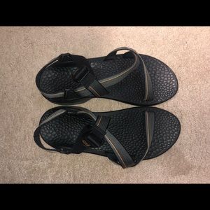 Men’s Chaco classic sandals sz 12 EUC